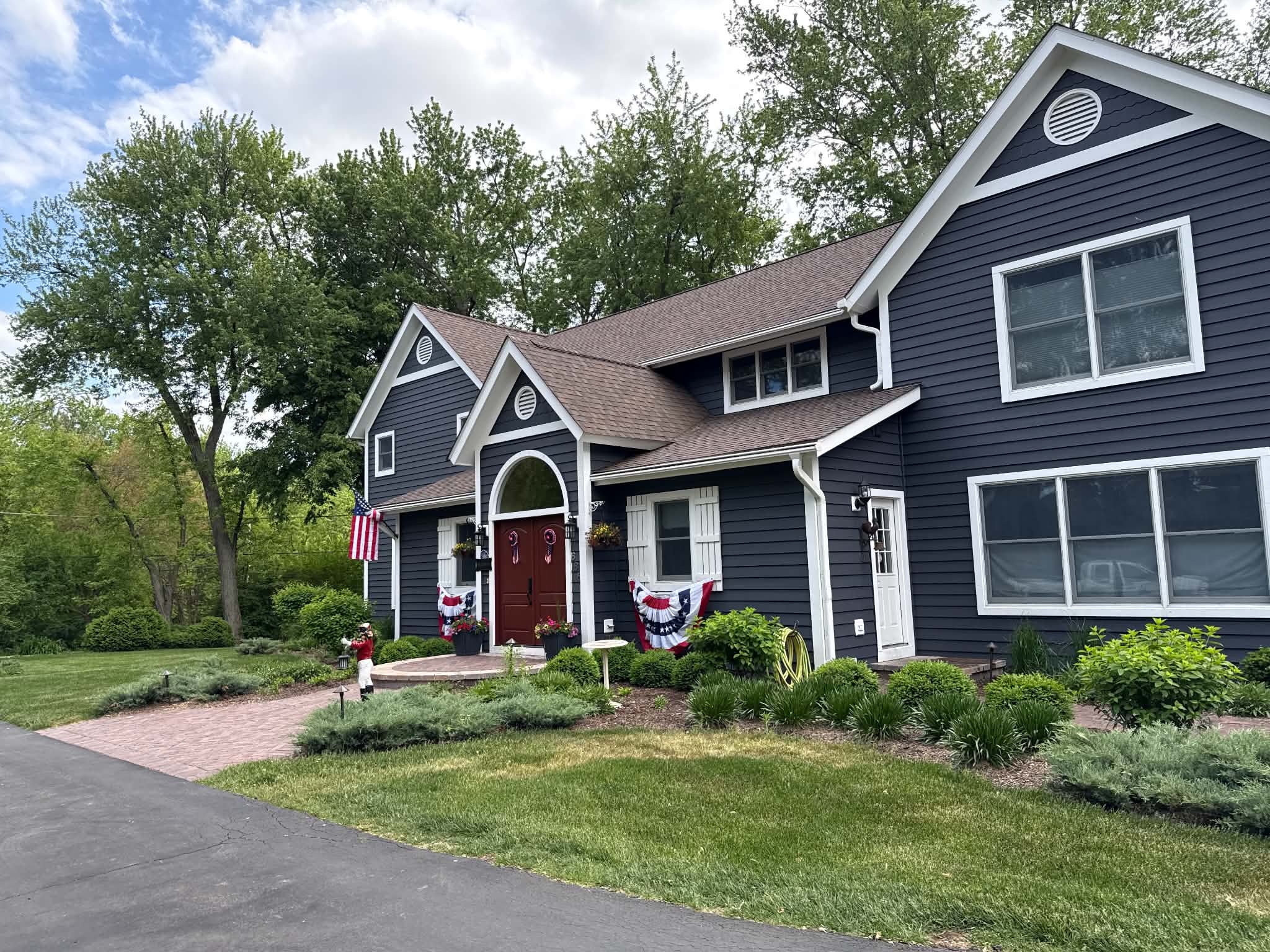 Beautiful home exterior after soft washing Woodstock IL