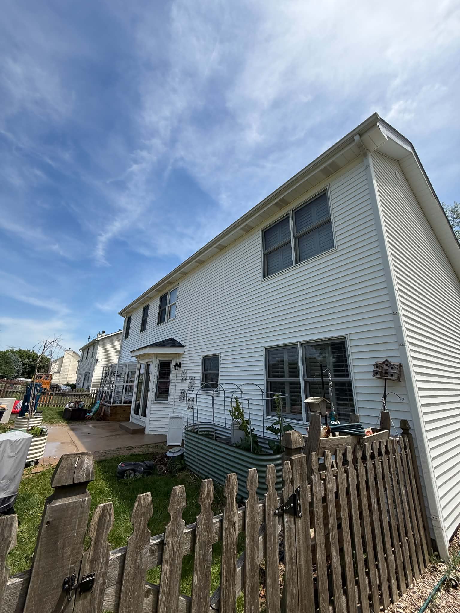 Full house soft wash complete clean siding Woodstock IL