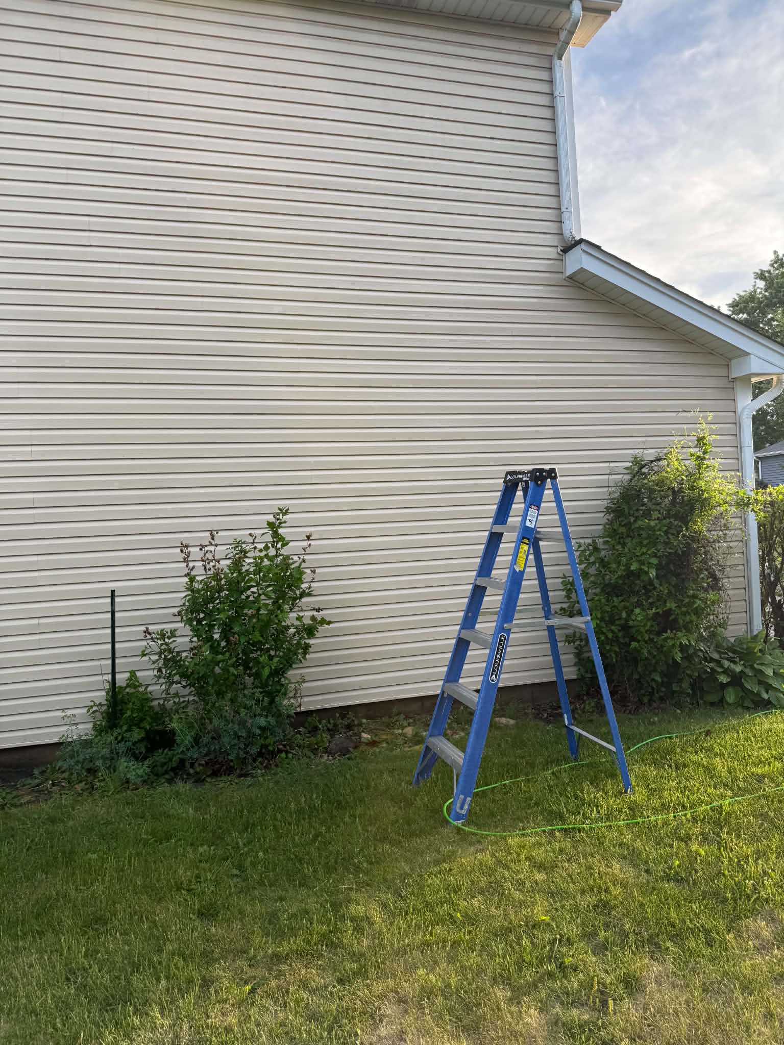 Exterior siding clean result McHenry County